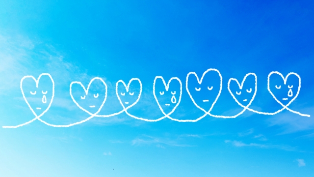 七つの心があったとしても、そのすべてから涙は止まらないだろう。