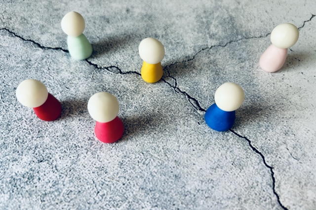 私たちは、遺伝と環境に操られる存在にすぎないのだろうか。それでも、心の内にも外にも、私たちを動かすものが確かにある。