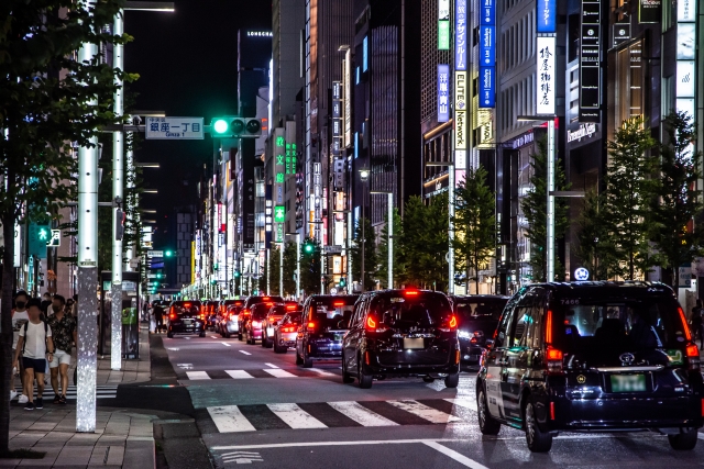 渋滞している道路